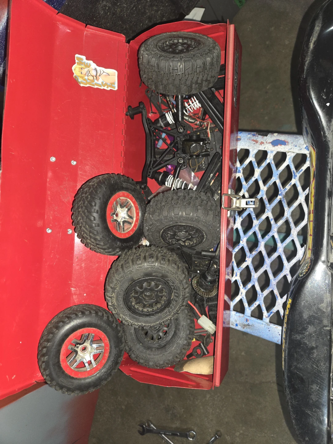 Traxxas RC Truck Body and Spare Parts Bundle - photo 3