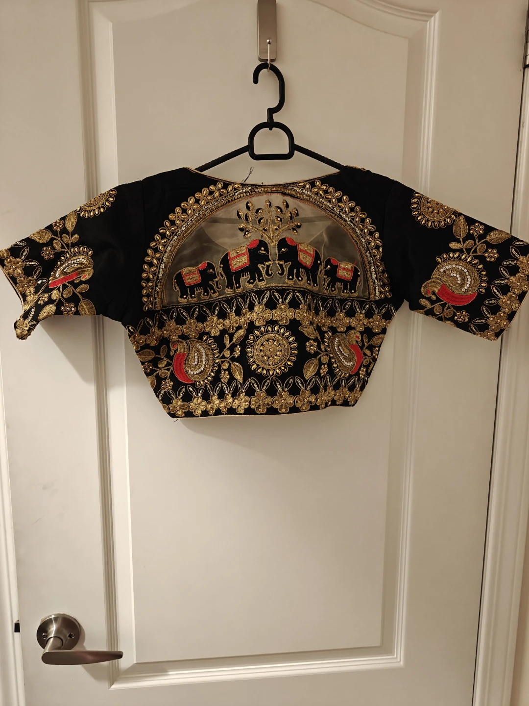 Women's Sleeveless Blouse - Gold - photo 5