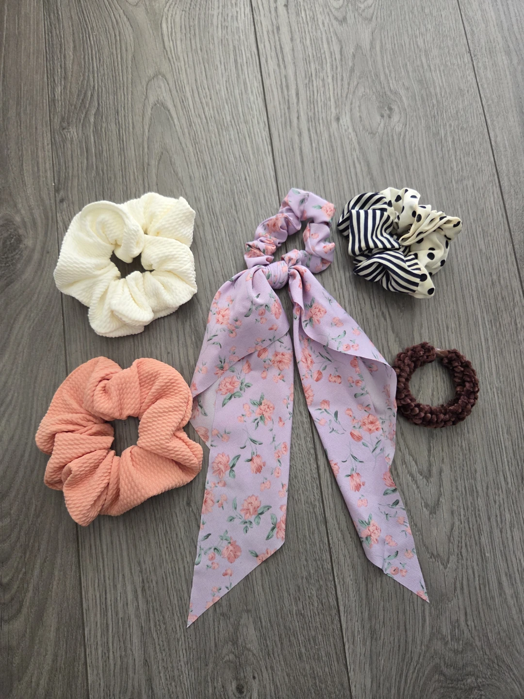 Set of 5 Scrunchies