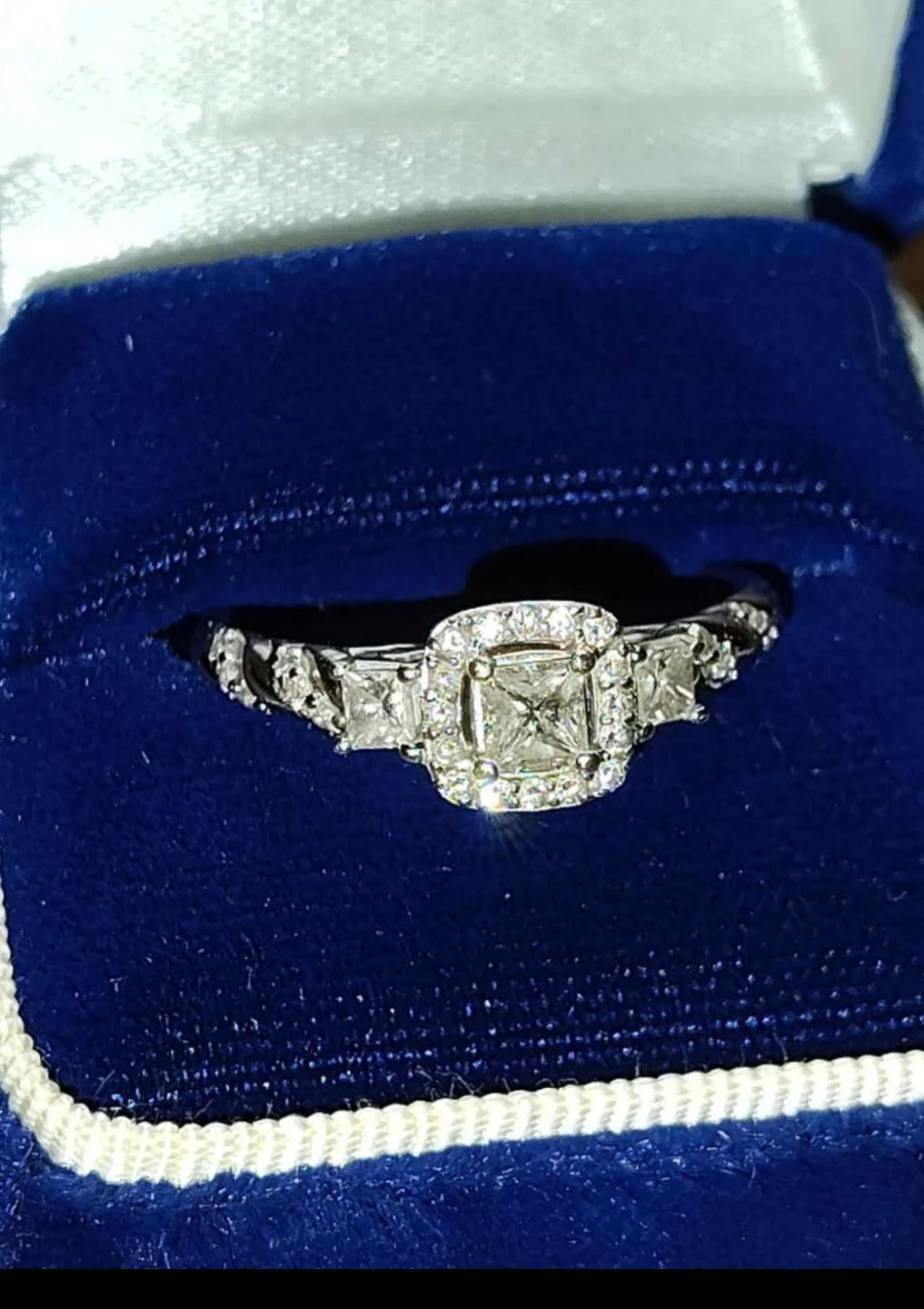 Vintage princess cut 3/4 tw diamond ring - photo 2