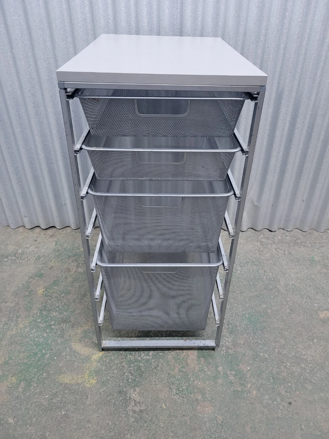 4-Drawer Metal Unit