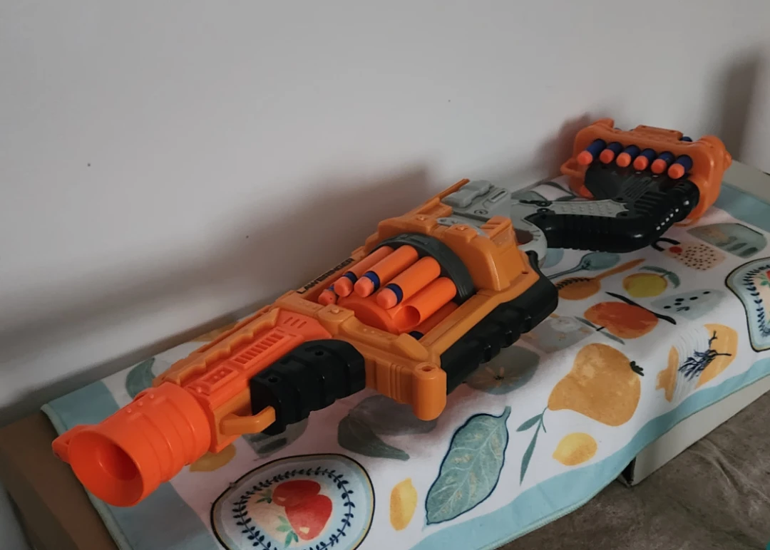 Nerf Doomlands Lawbringer Blaster - photo 2