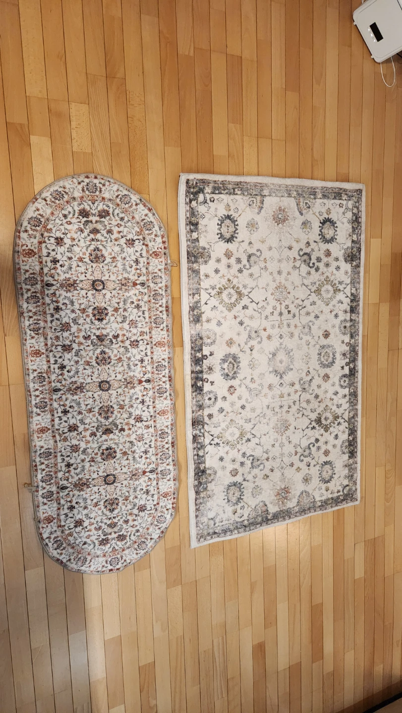 Two decorative area rugs - photo 2