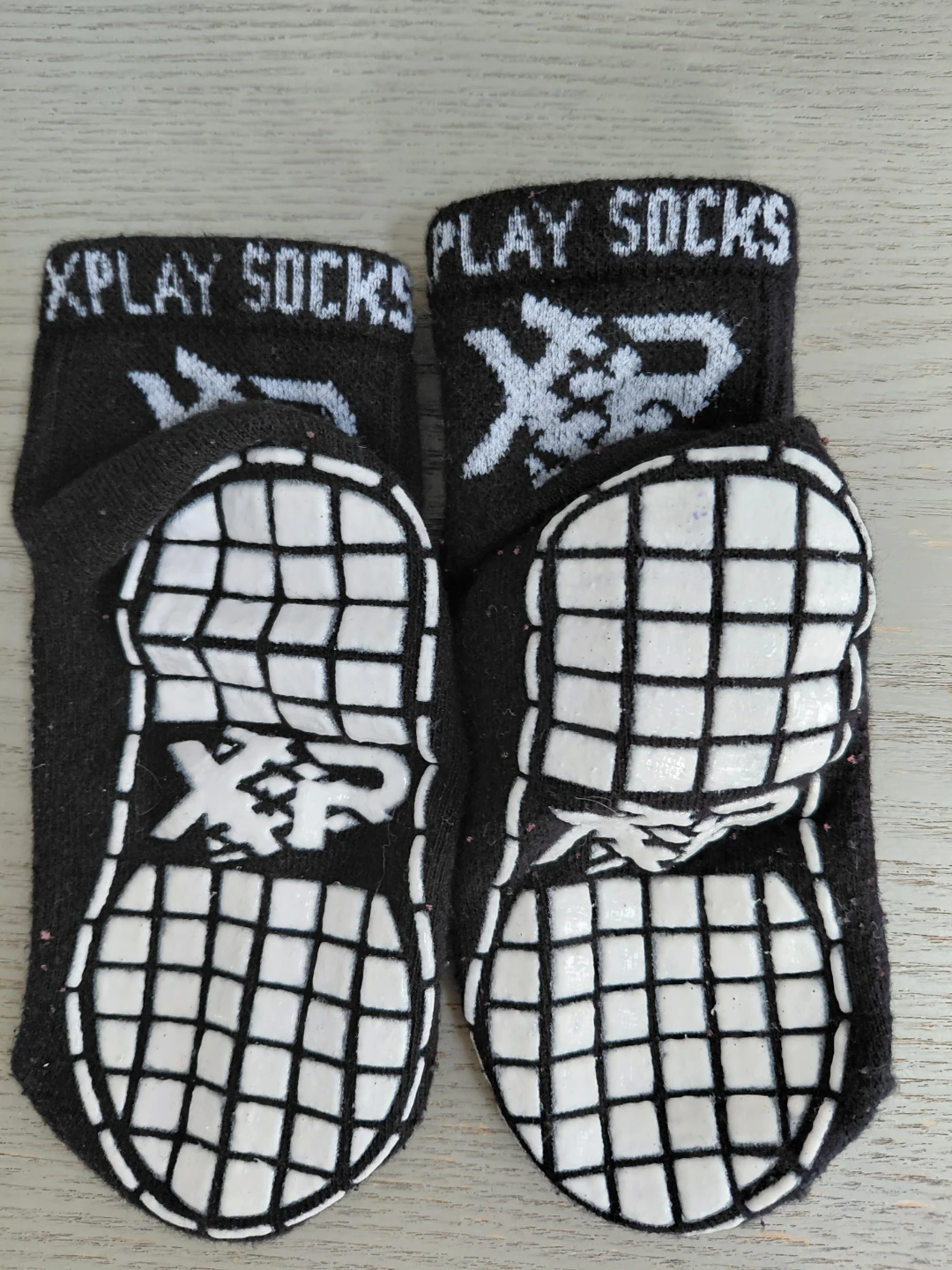 Two pairs of grip socks - photo 2