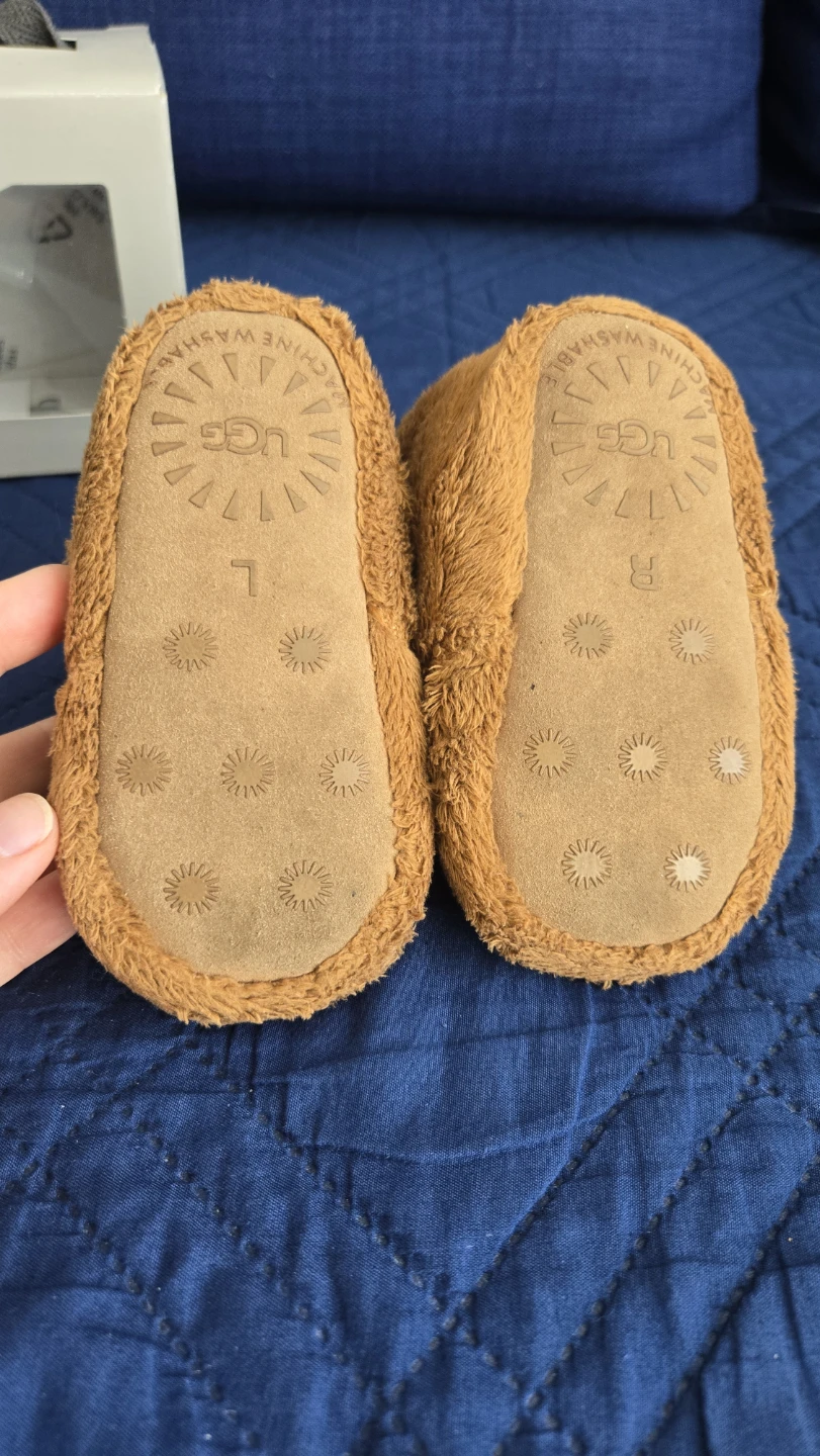 UGG Infant Booties size 4/05 - photo 3