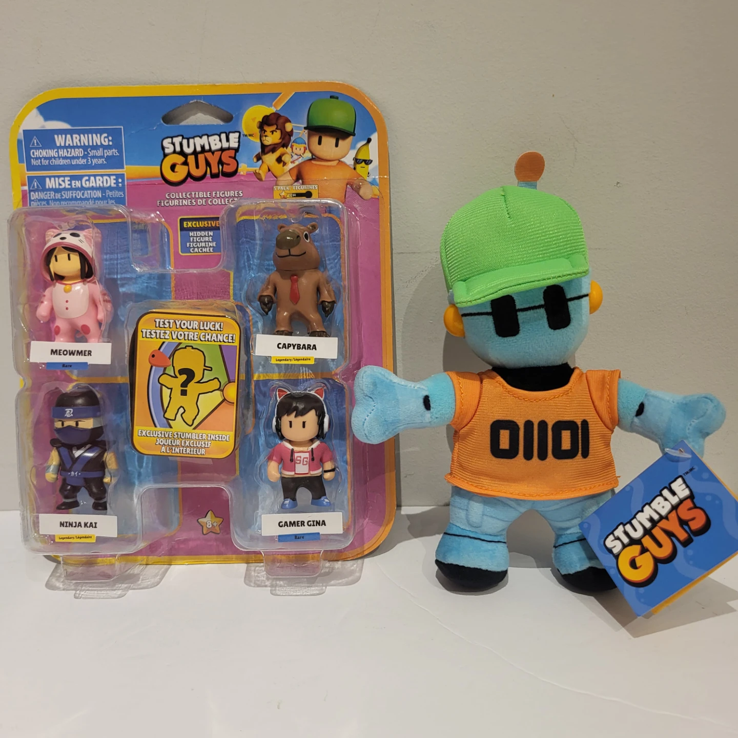 Stumble Guys Figure 5-Pack and Plush Bundle
