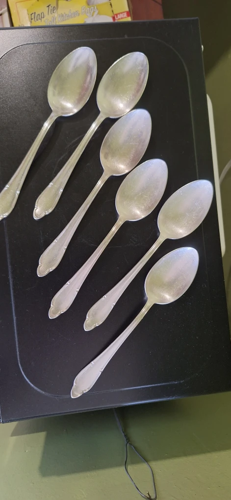 Set of 6 Silver-Tone Metal Spoons - photo 2