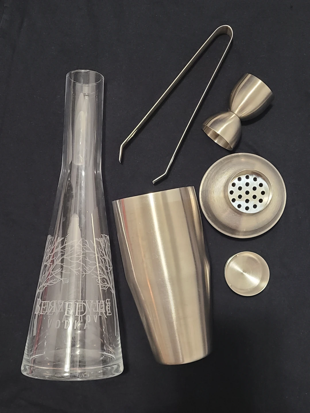 Belvedere Vodka Cocktail Shaker Set