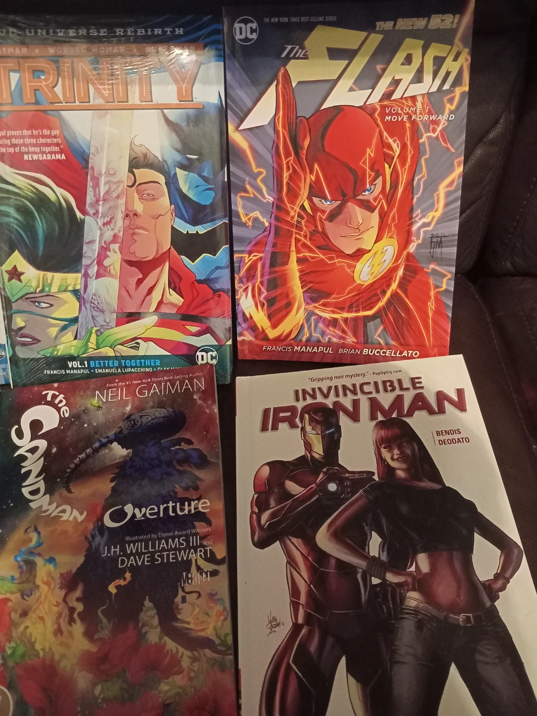 Collection of 7 Graphic Comics - photo 3
