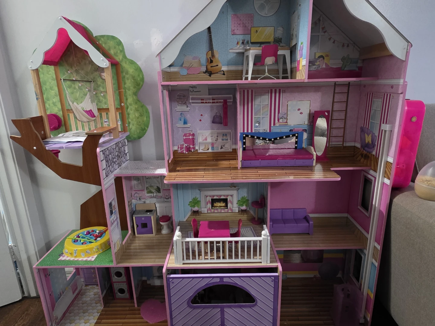 Wooden Doll House - photo 3
