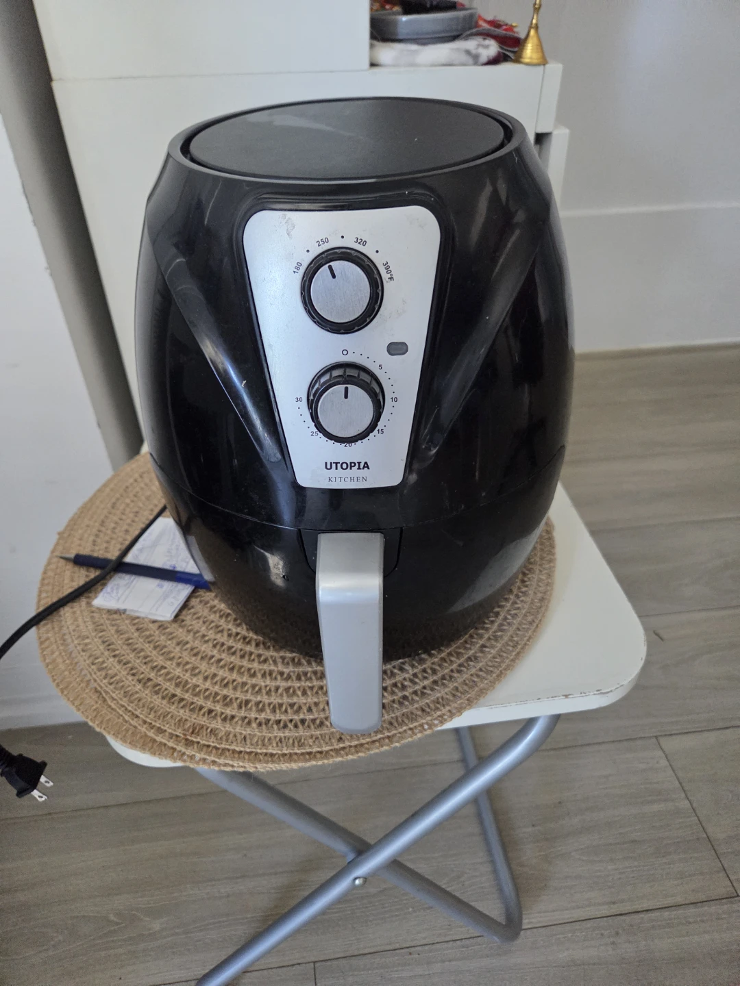 Utopia Kitchen Air Fryer - photo 2