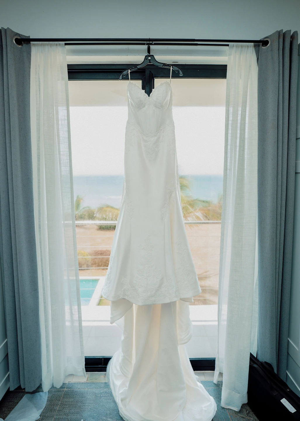 Maggie Sottero Serafina Lane Wedding Dress - photo 3