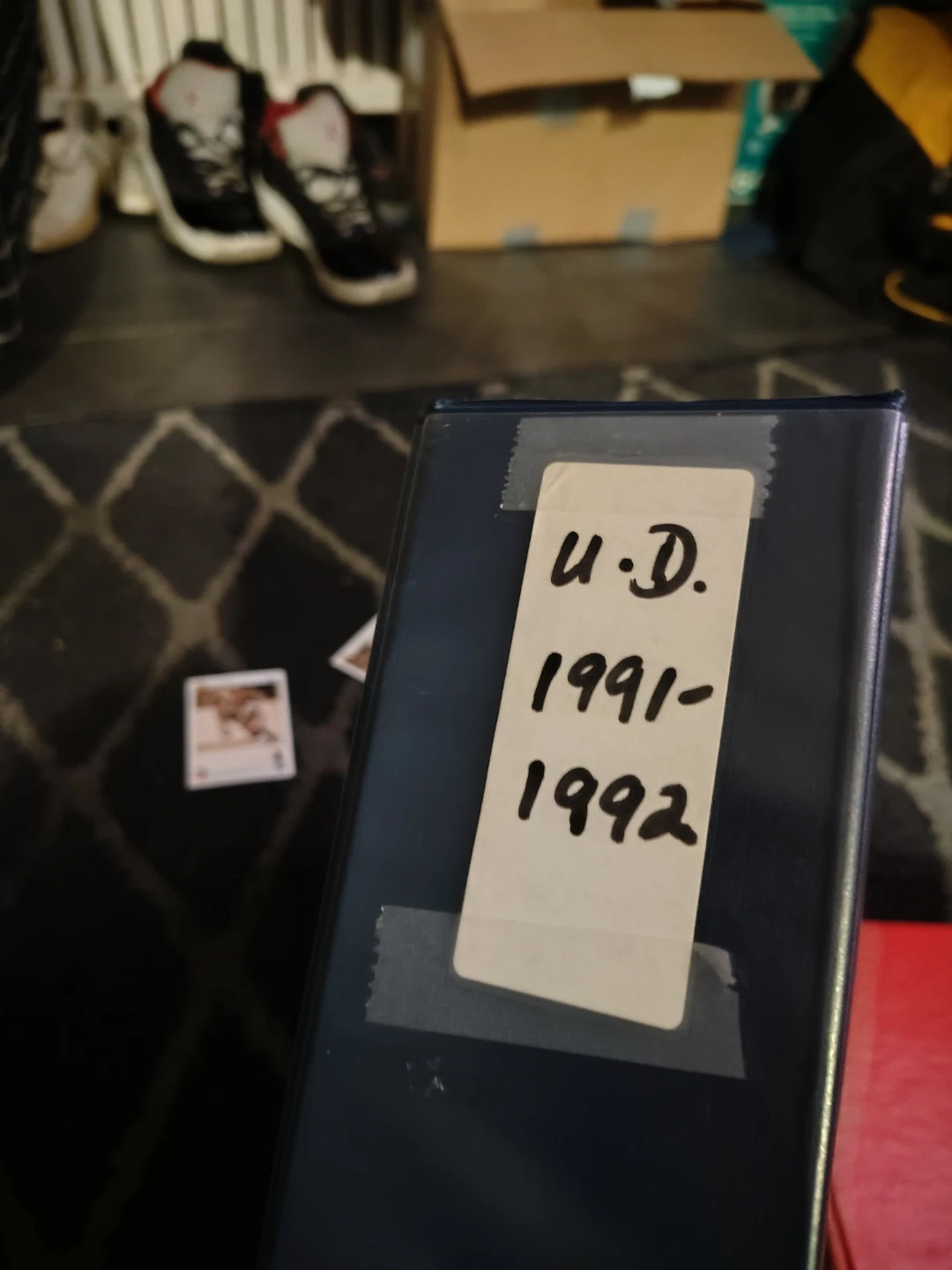 300+ Hockey cards in binder - photo 4
