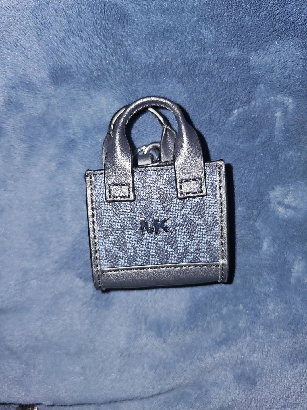 Michael Kors Mini Tote Bag Charm