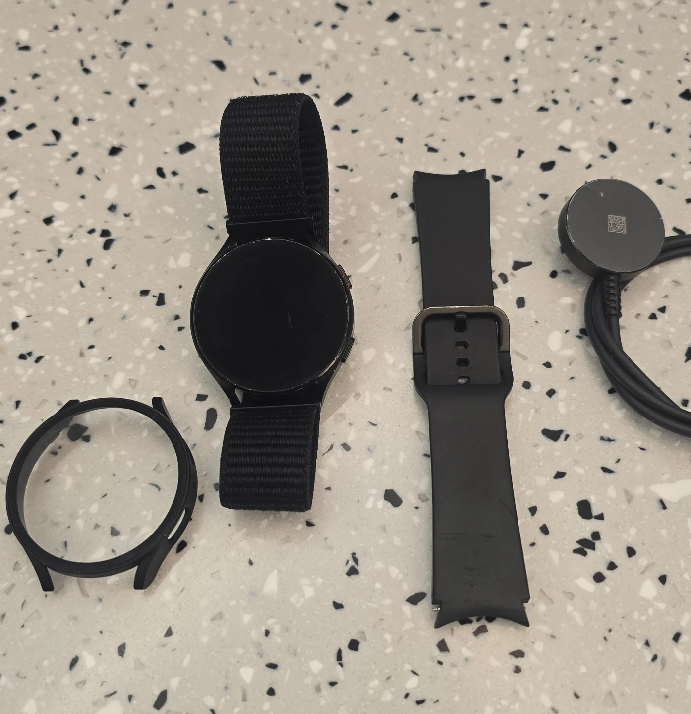 Galaxy watch 4 - photo 2