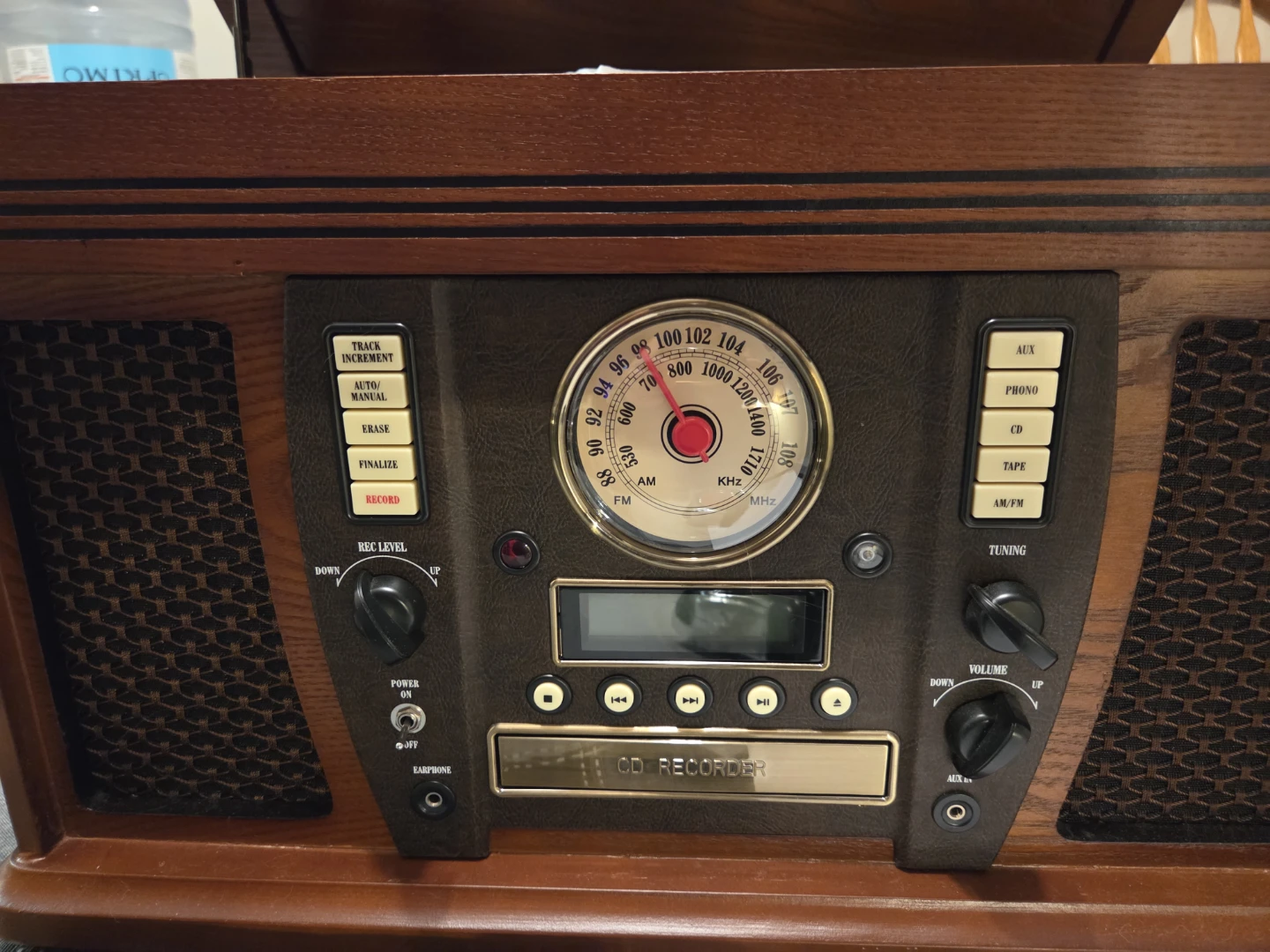 Crosley Wooden CD Recorder and Turntable - photo 2