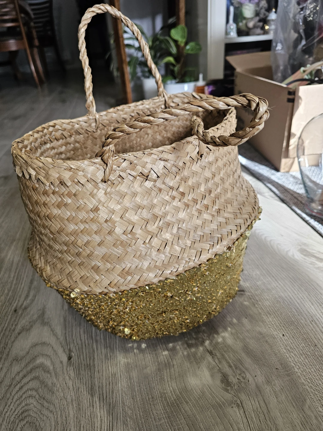 🏈Woven Basket with Gold Sequins - photo 2