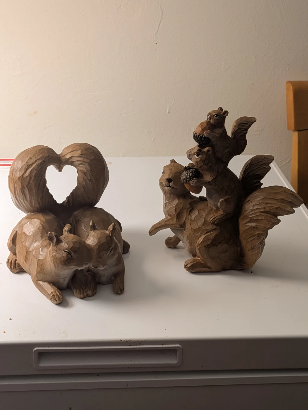 Adorable Squirrel Figurines - photo 2