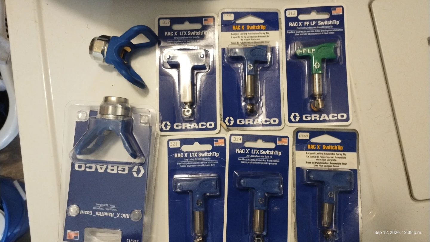 Graco RAC X Spray Tips and HandTite Guard