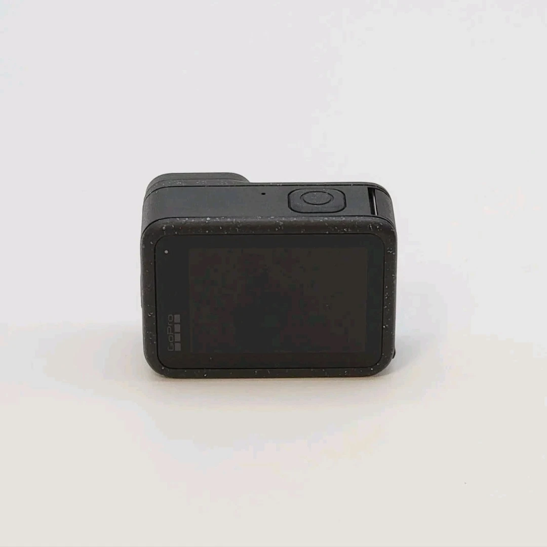 GoPro Black 12 with Refuel 10 Charging Case - photo 2