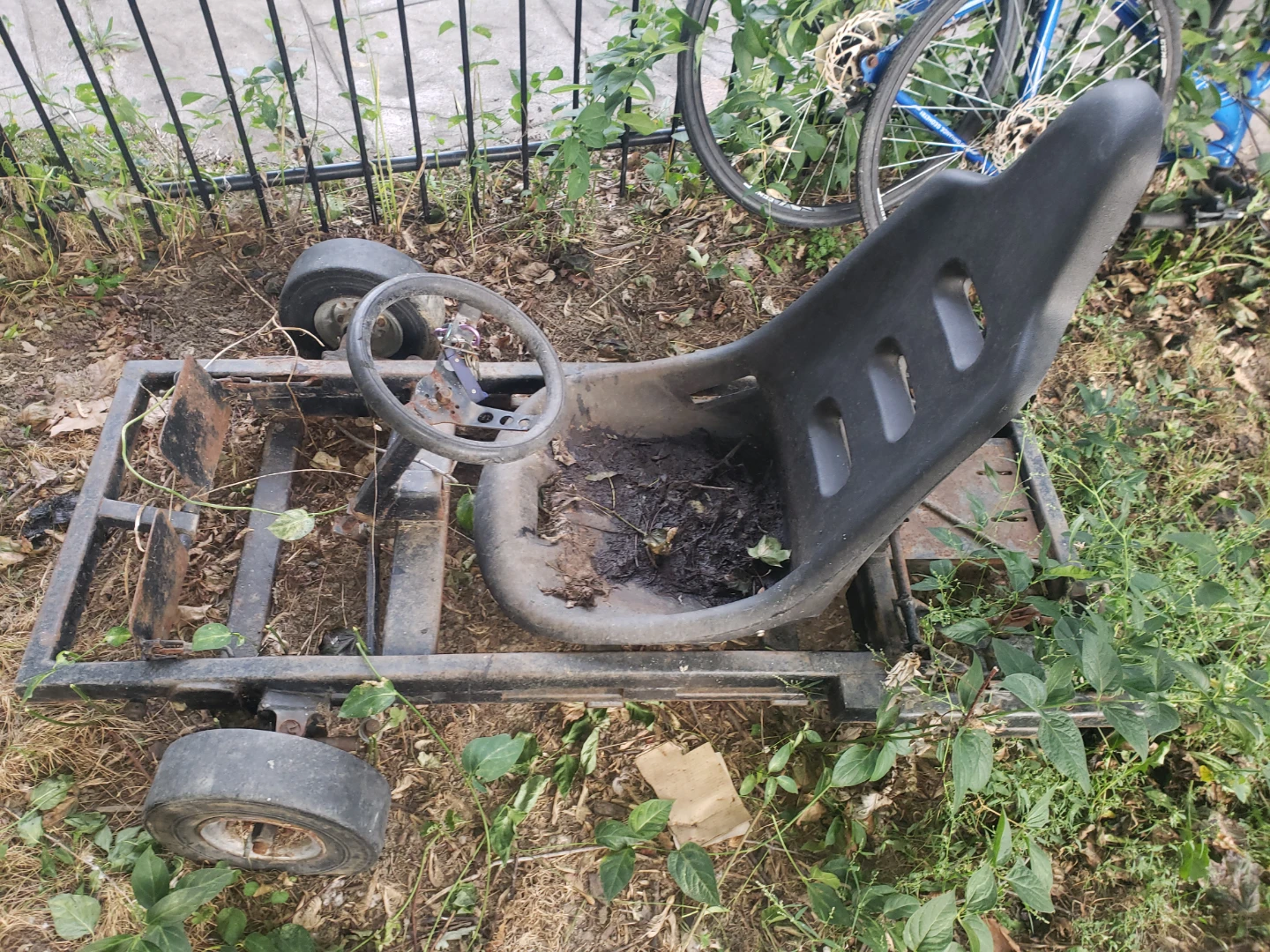 Go kart for sale needs work