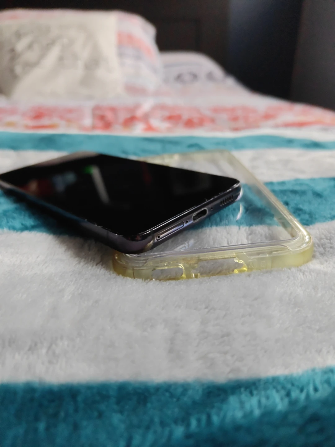 Samsung Galaxy S23 with Case - photo 4