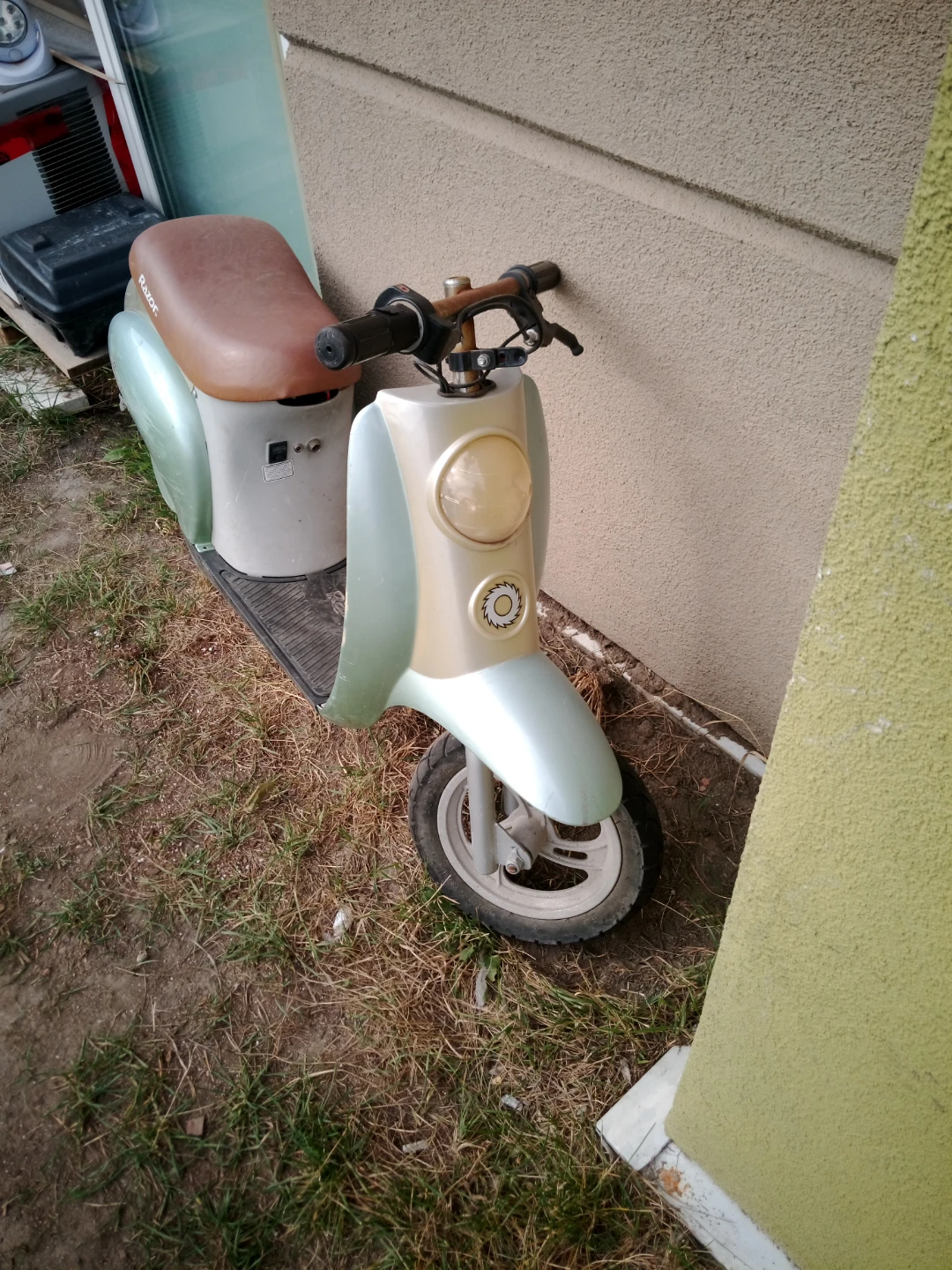 Razor Pocket Mod Electric Scooter - photo 3