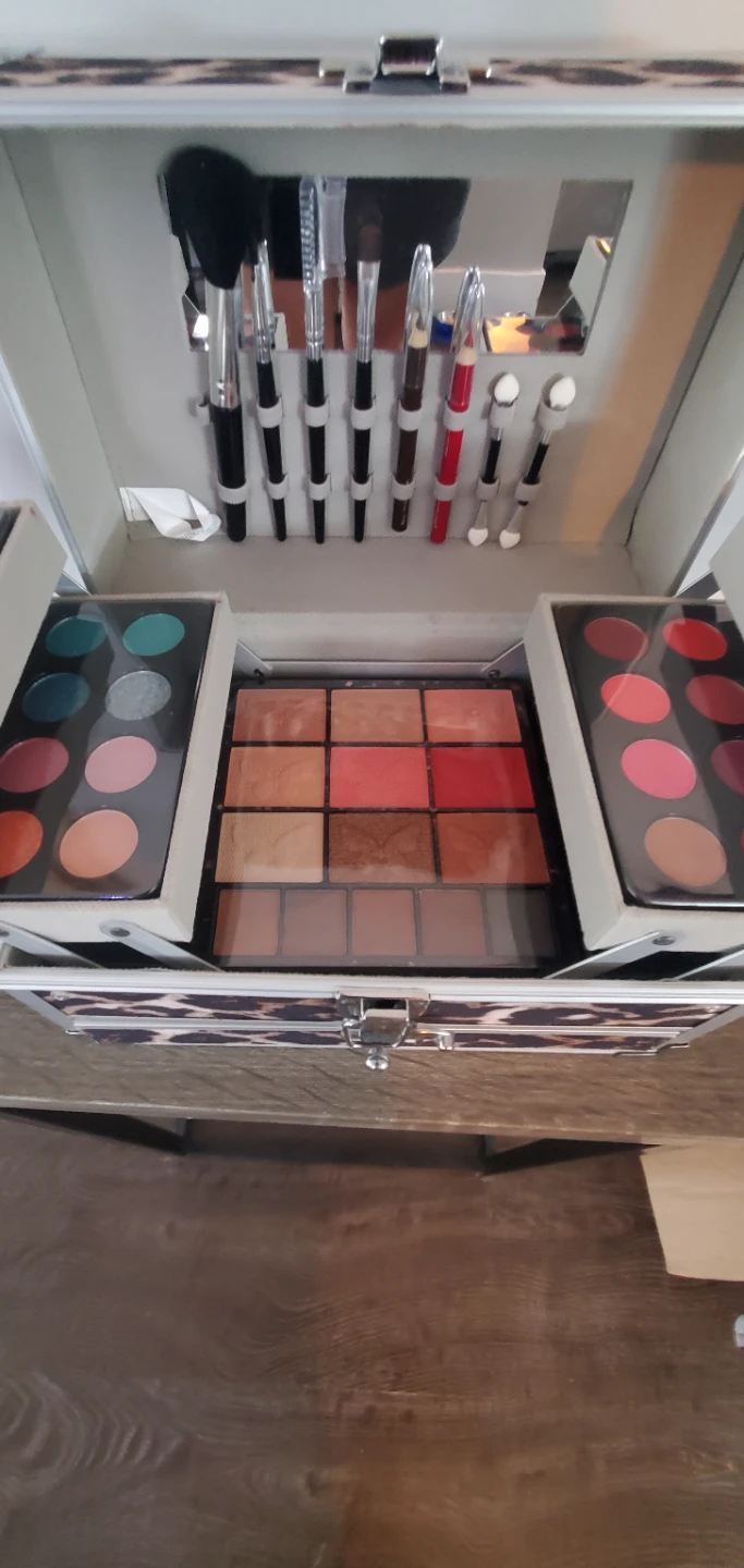Miss Young Leopard Print Makeup Train Case - photo 4