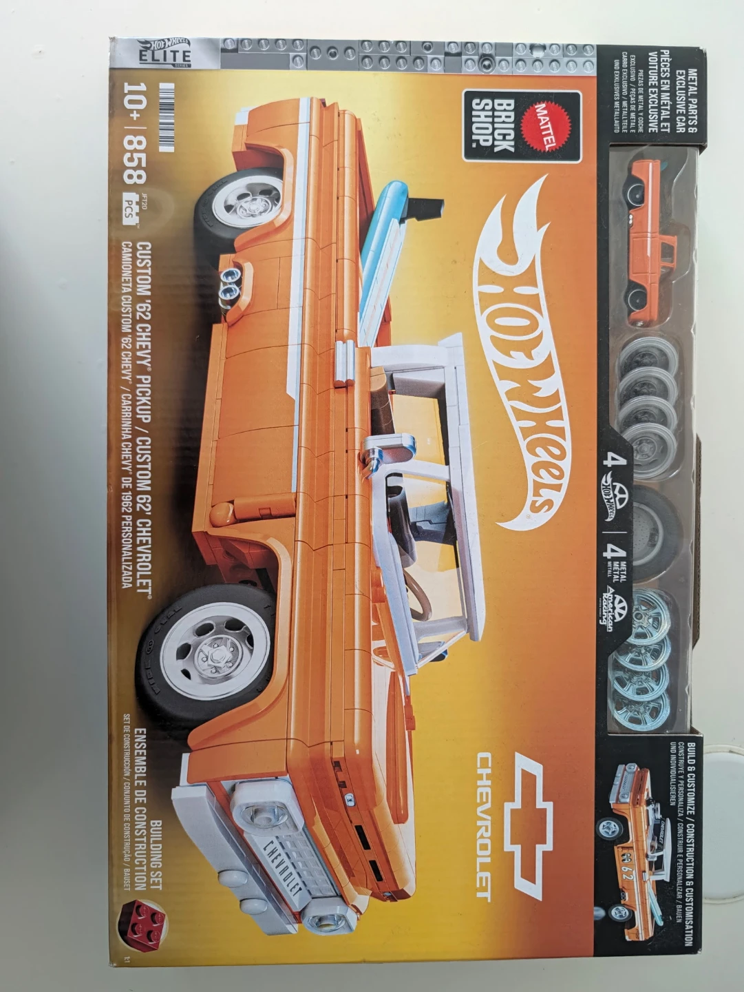 Mattel Hot Wheels Brick Shop Custom '62 Chevy Pickup - photo 3
