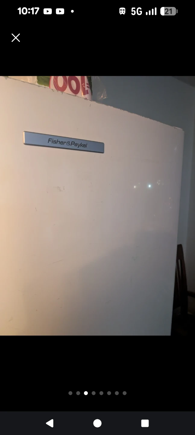 Fisher & Paykel bottom freezer refrigerator - photo 2