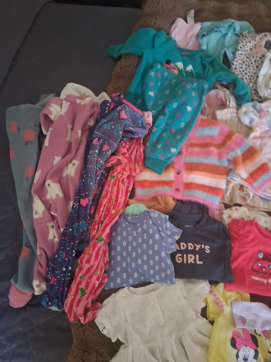 60+ pieces Lot of 0-6 month old baby girl clothing - photo 3