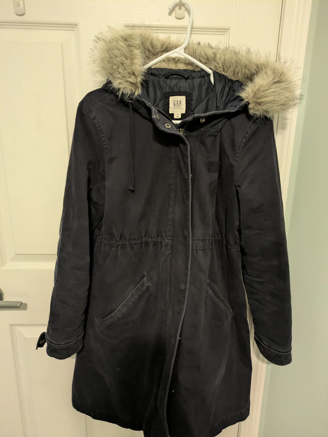GAP maternity winter coat size medium