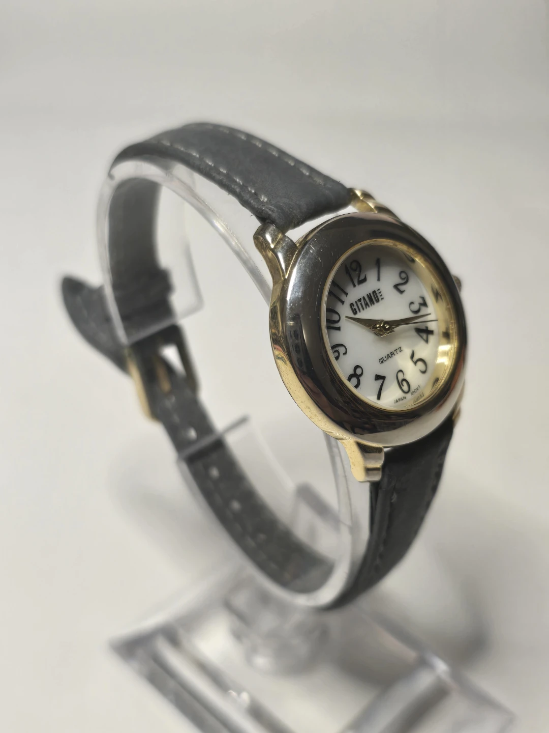Gitano Women 26mm Grey Strap Quartz Watch NEW BATTERY - photo 2