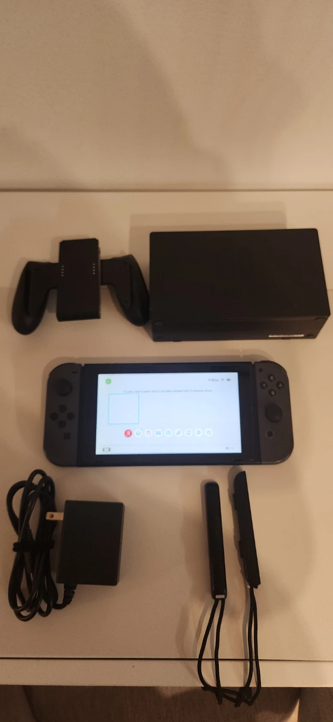 Nintendo Switch V1 with accesories