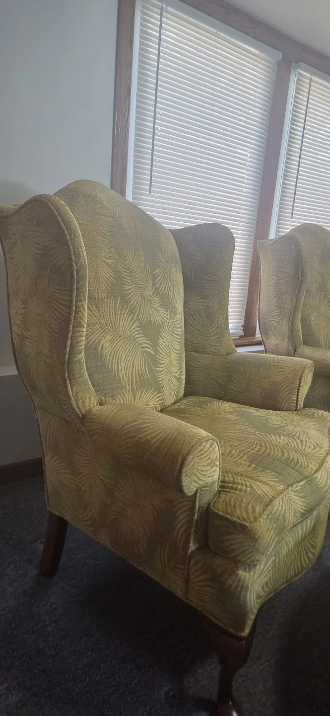 Two Vintage Wingback Chairs and Ottoman - photo 2