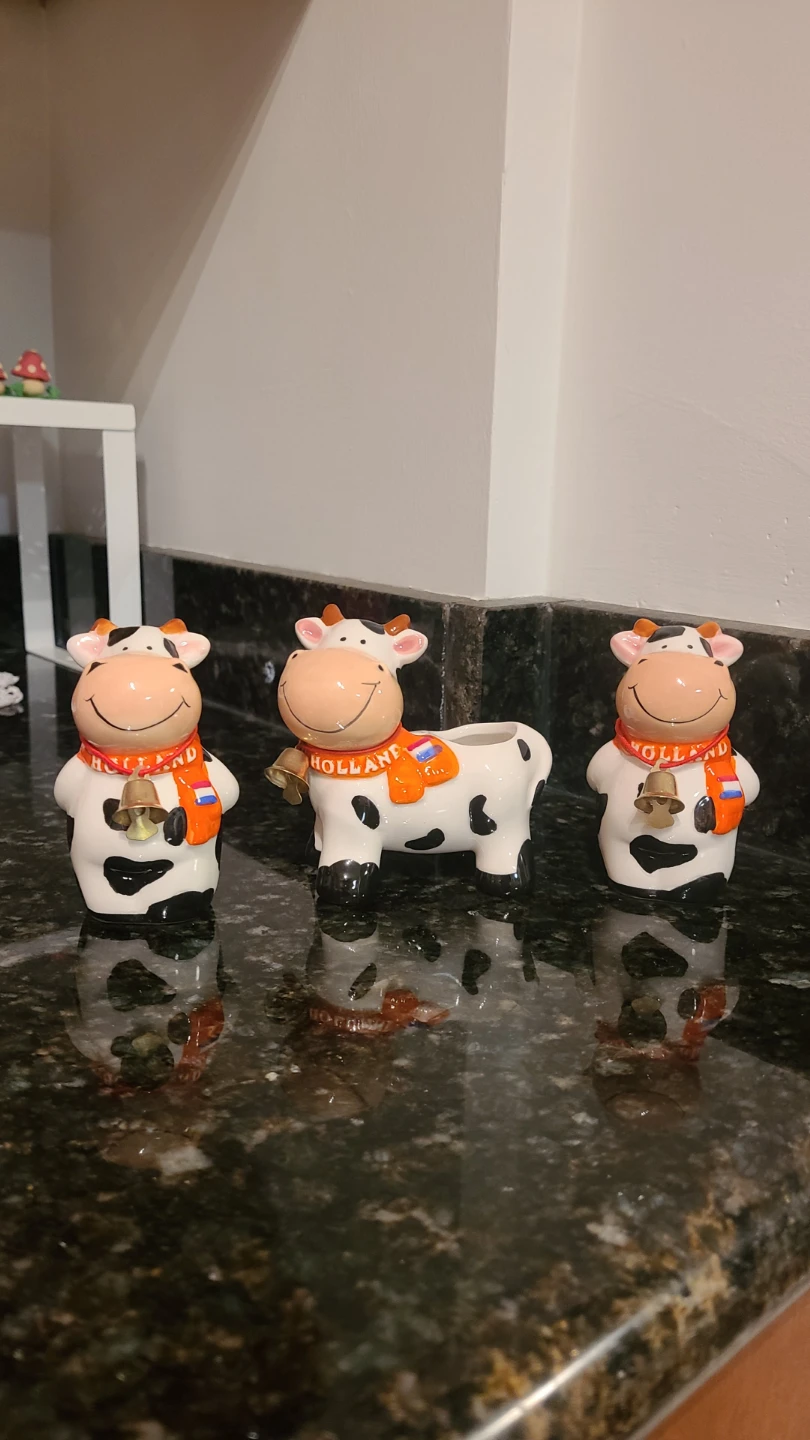 New Holland Delftblue Cow Set