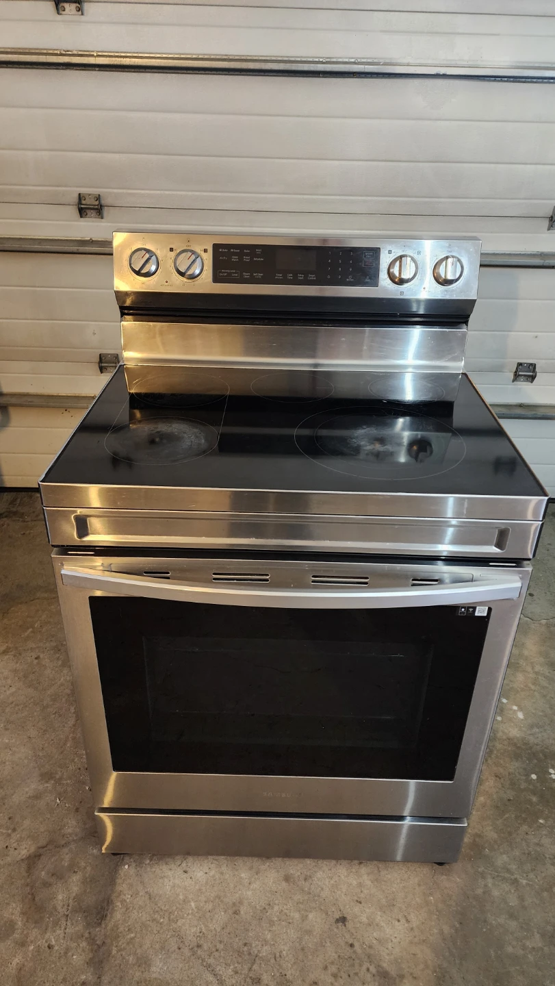 Samsung stove - photo 4