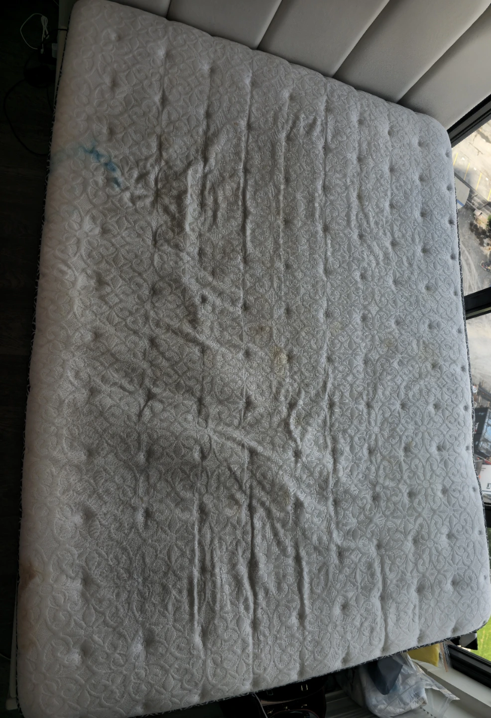Not for sale!!! Used Queen Mattress - photo 2