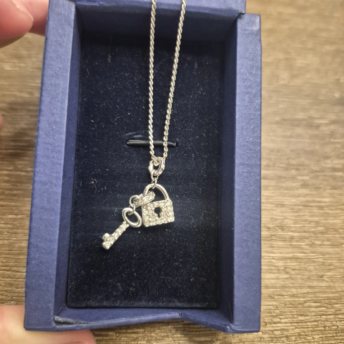 Swarovski crystal padlock and key necklace - photo 3