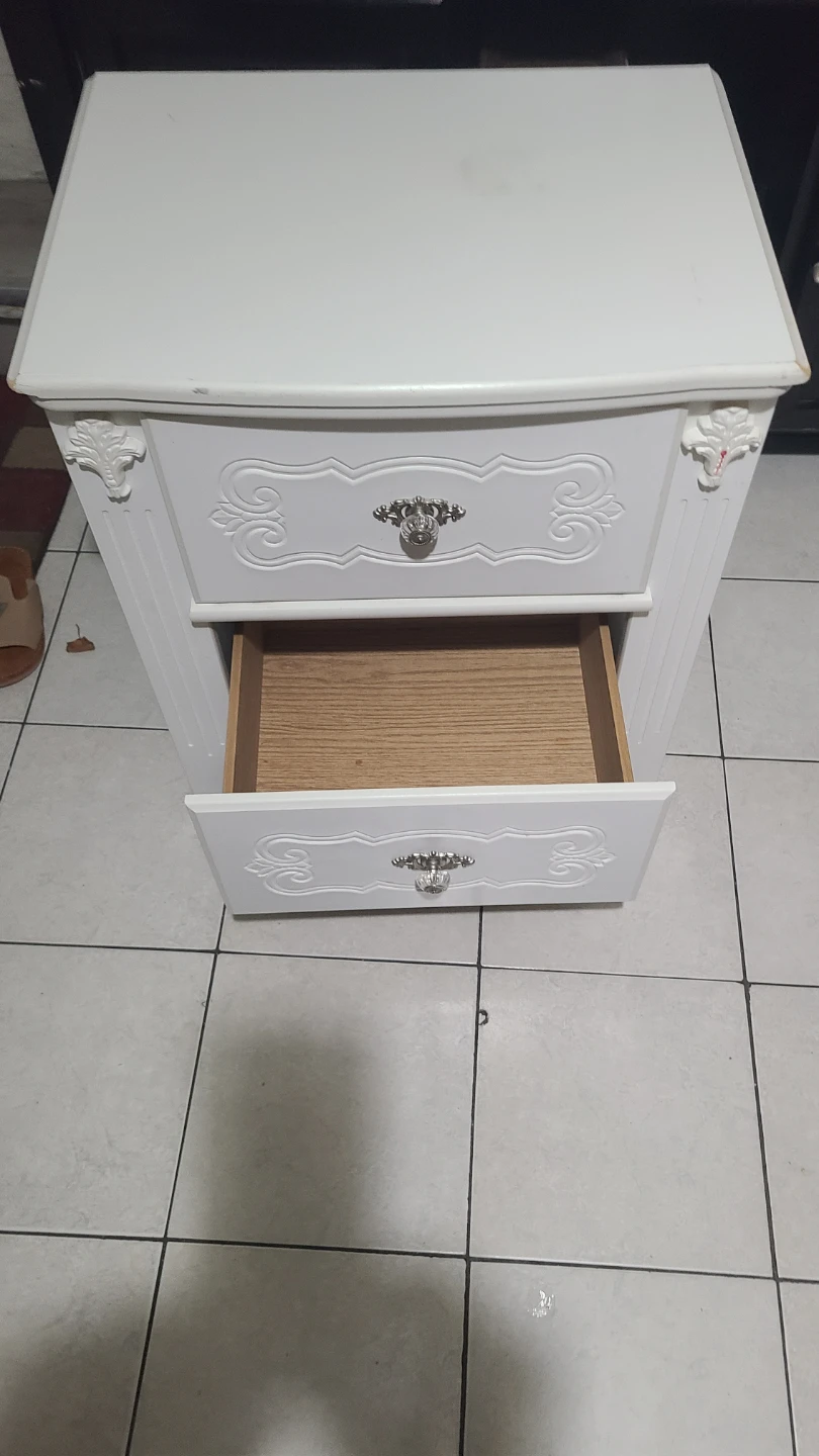 White 2-Drawer Wooden Nightstand - photo 3