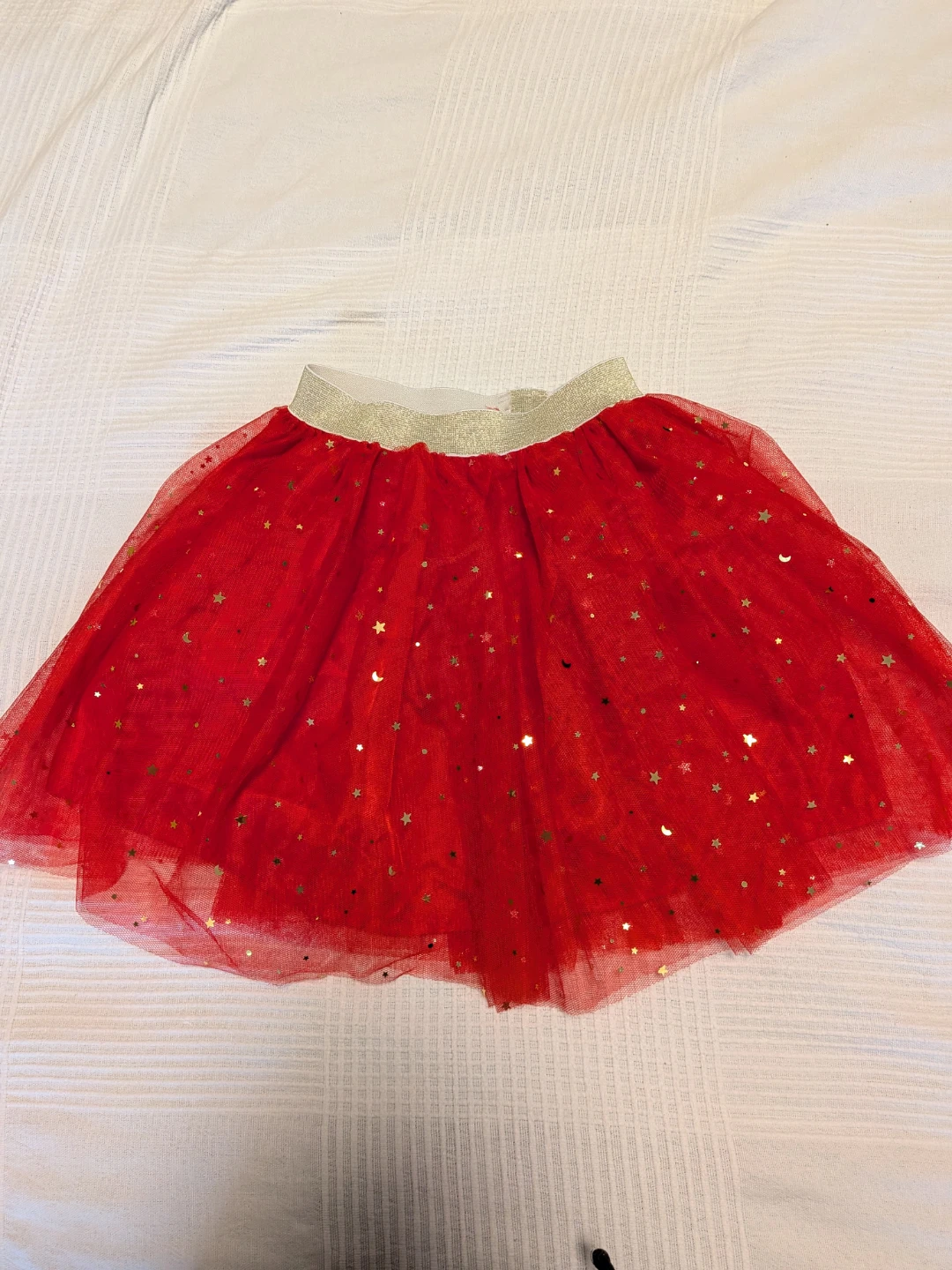 Red Tulle Skirt with Gold Stars, Size 140🏈 - photo 3