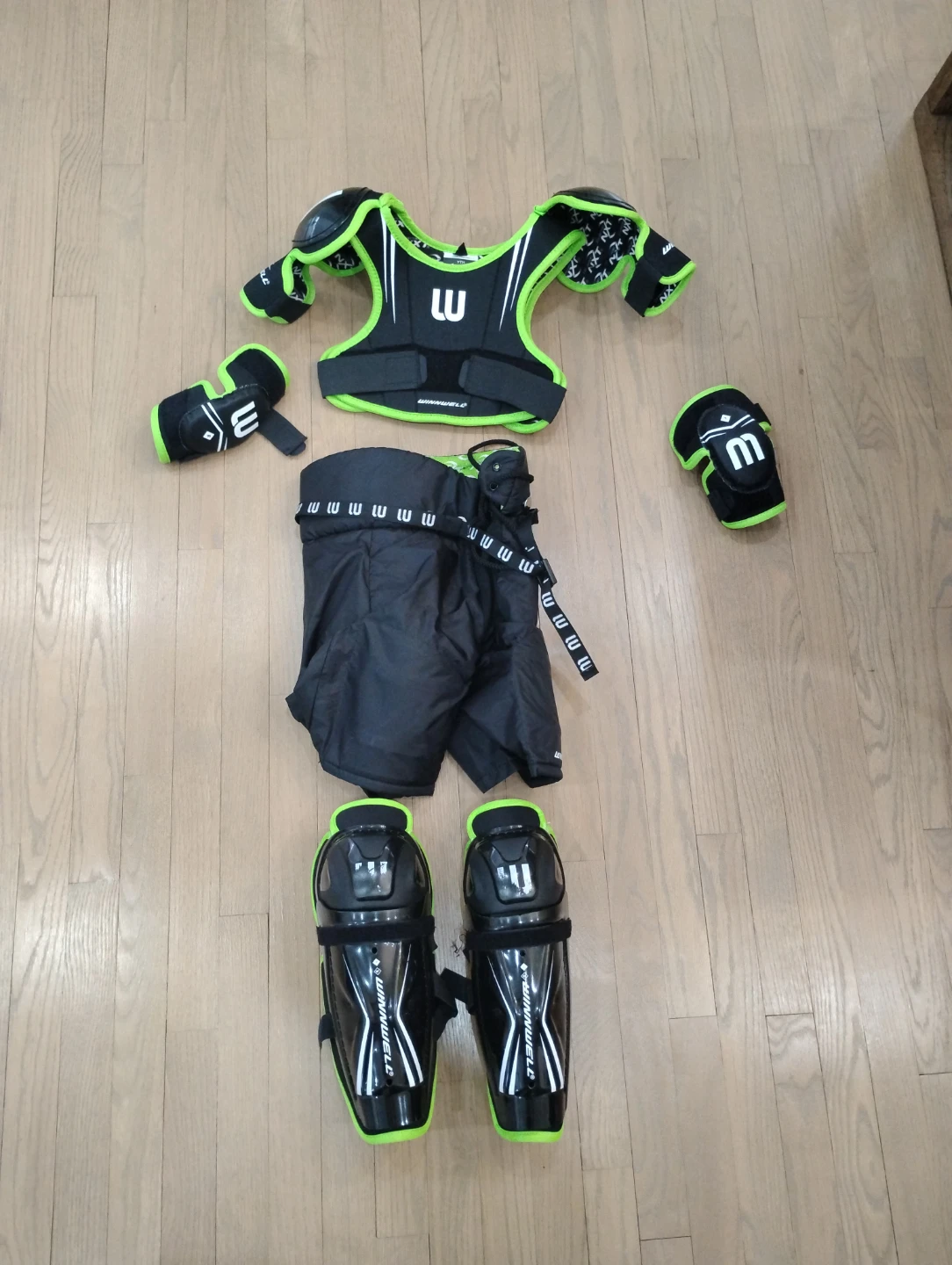 Hockey full Equipment for sale