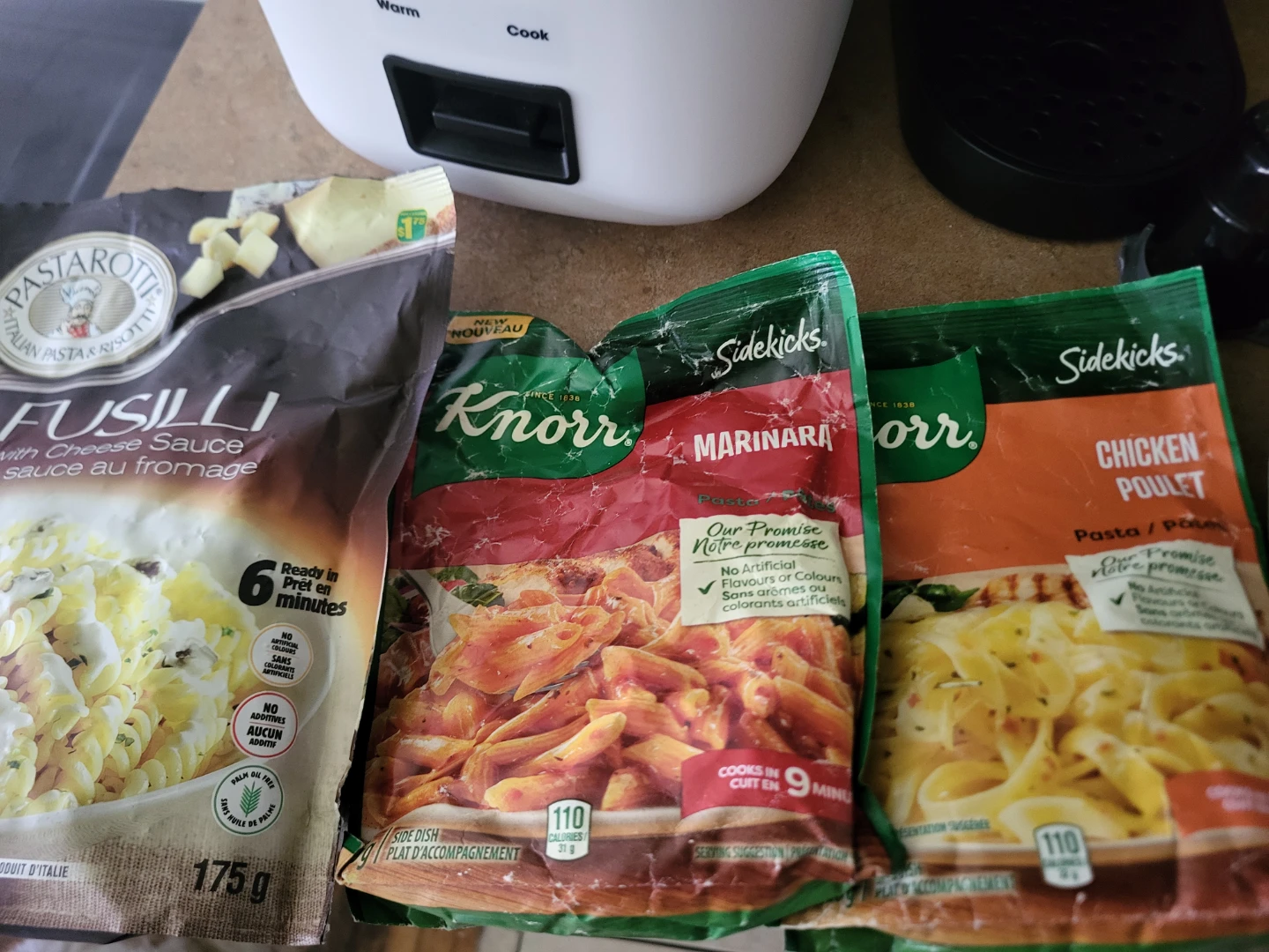 Assorted Pasta and Rice Meal Packets