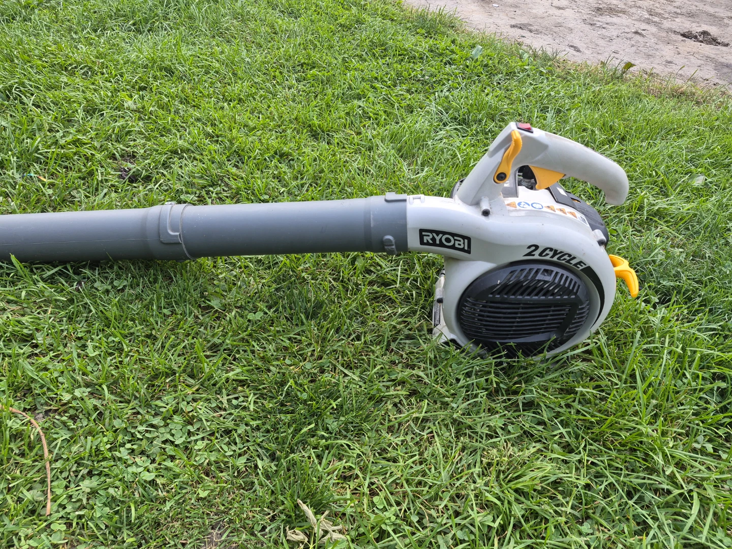 Ryobi leaf blower 2 cycle for parts or repair