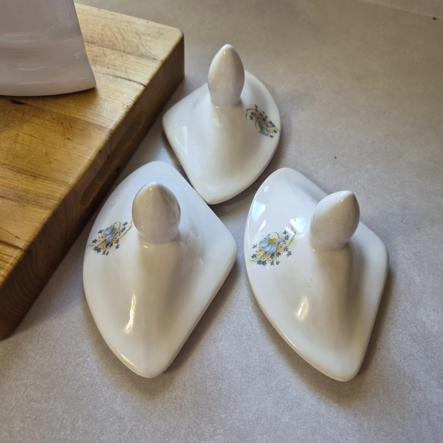 Ceramic Butterfly Canister Set - photo 4
