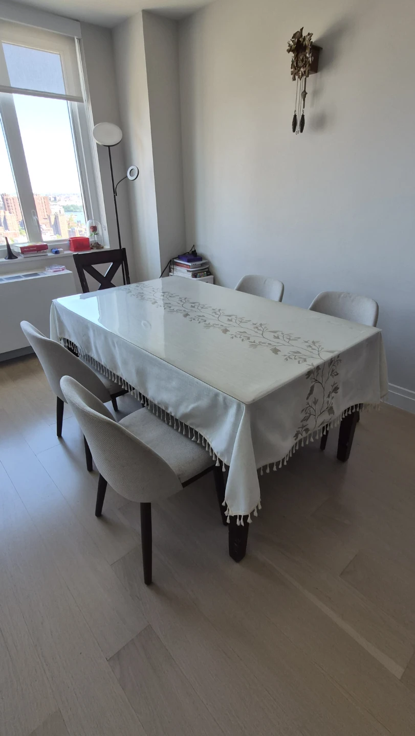 Rectangular Table + 5 chairs + tablecloth with Tassel Trim