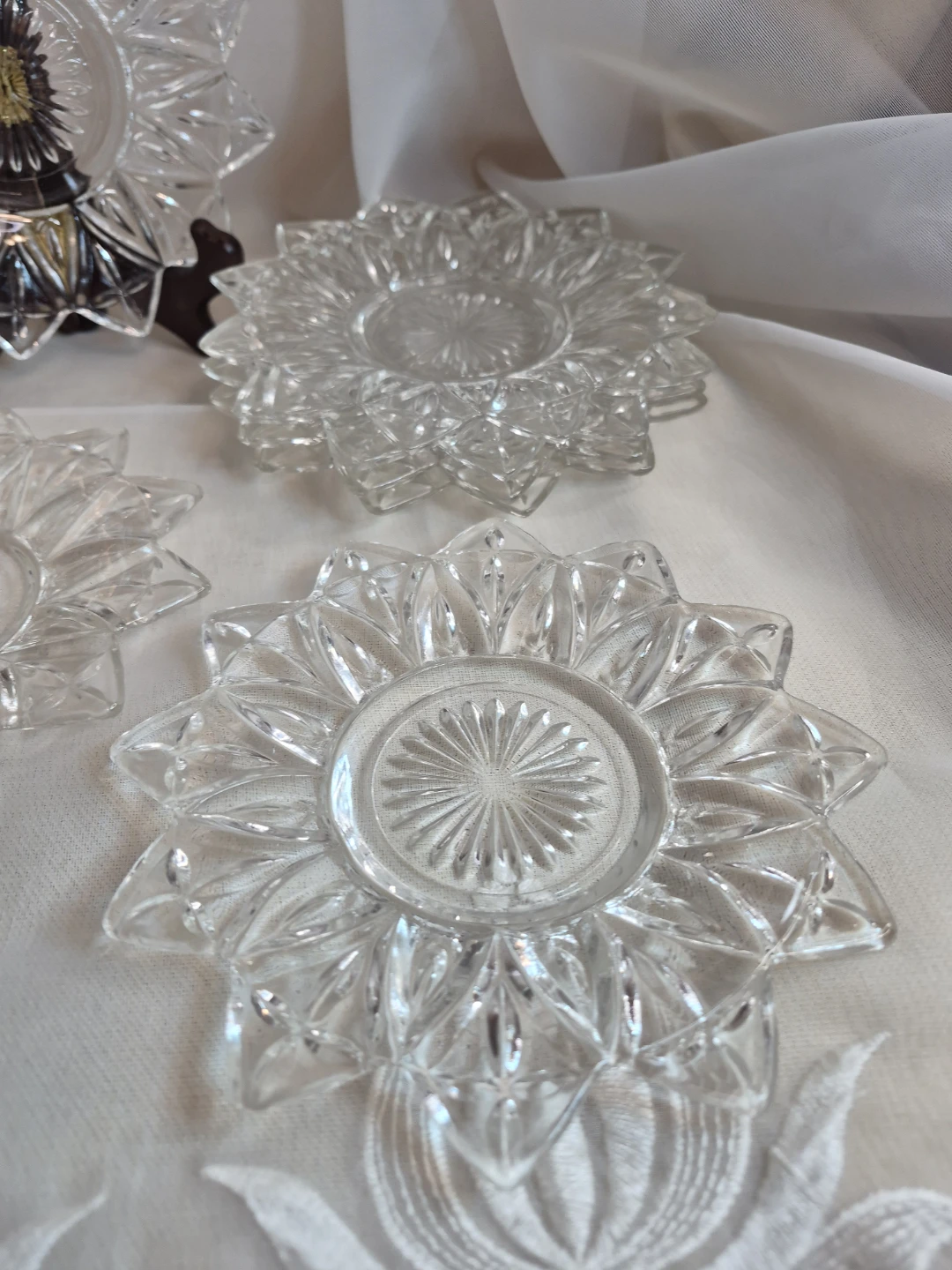 Lot of 7 Beautiful Vintage Clear Federal Glass Plates - photo 2