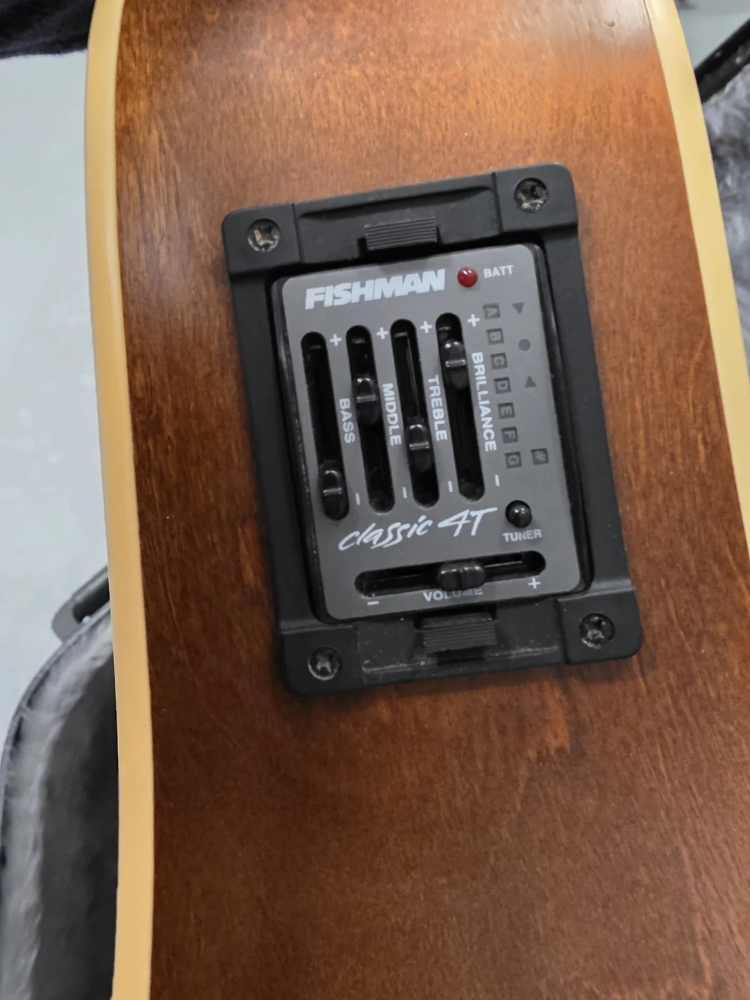Norman B18 Acoustic Guitar - photo 3