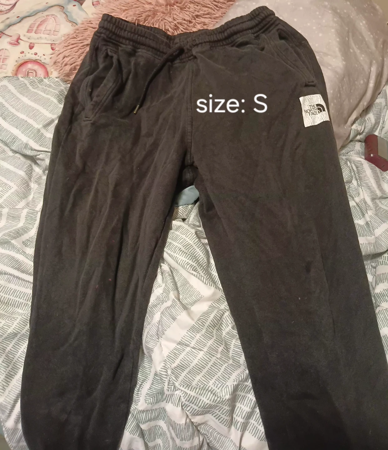 Assorted branded athletic clothing - photo 4