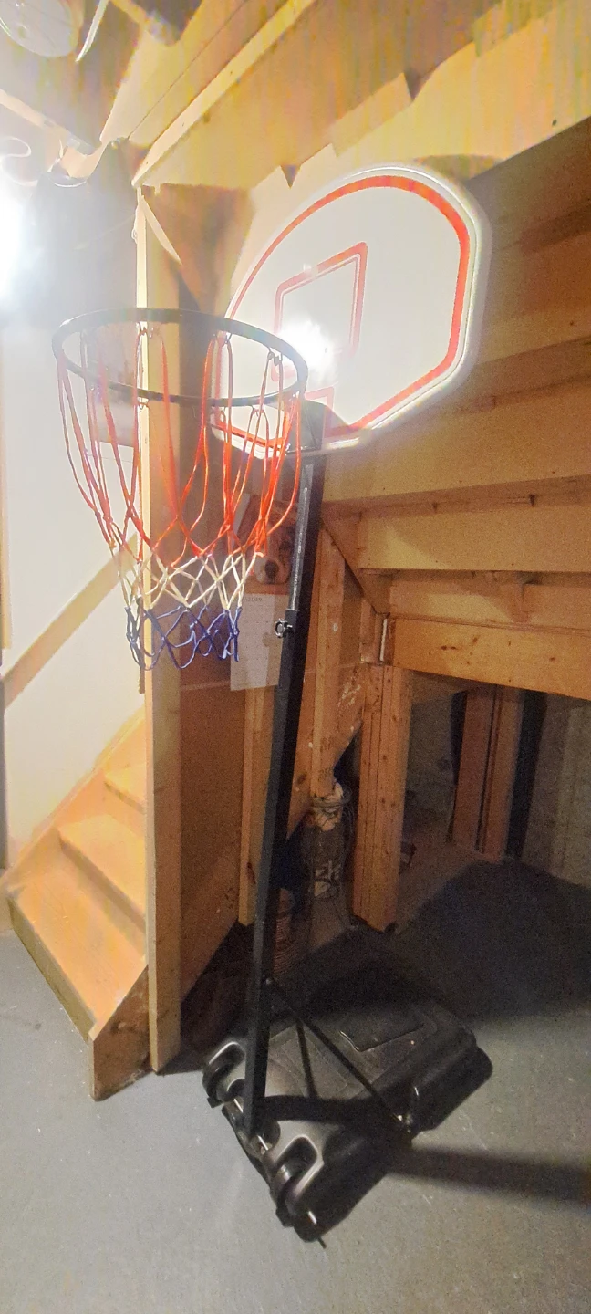 Basketball Hoop - photo 3